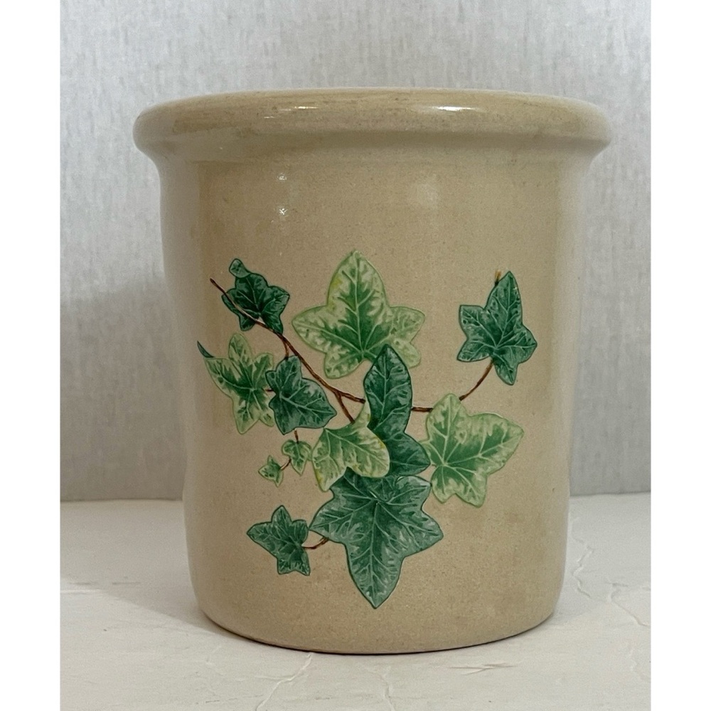 Shaker & Thangs Pottery Vinyage Ivy Leaf Ceramic Crock Marshall Texas